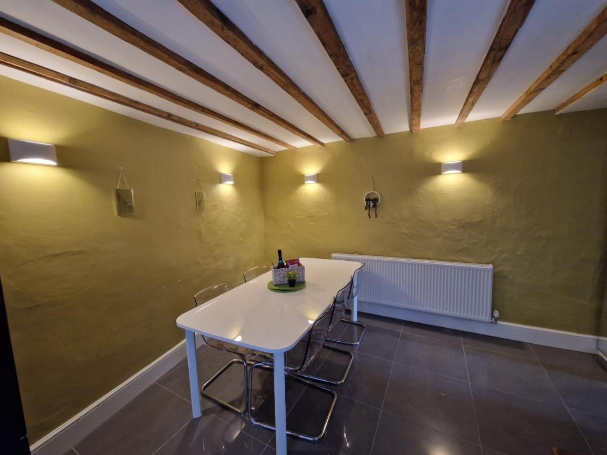 Courtyard Cottage Cartmel Esterno foto
